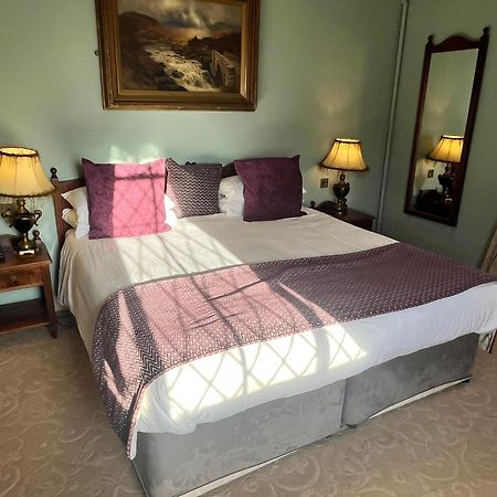 Ye Olde Bell Hotel & Spa Ретфорд Экстерьер фото
