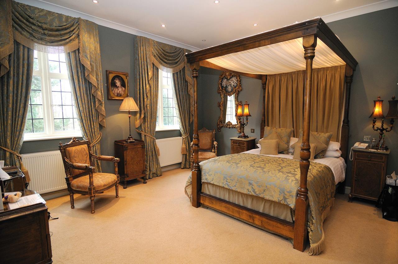 Ye Olde Bell Hotel & Spa Ретфорд Экстерьер фото